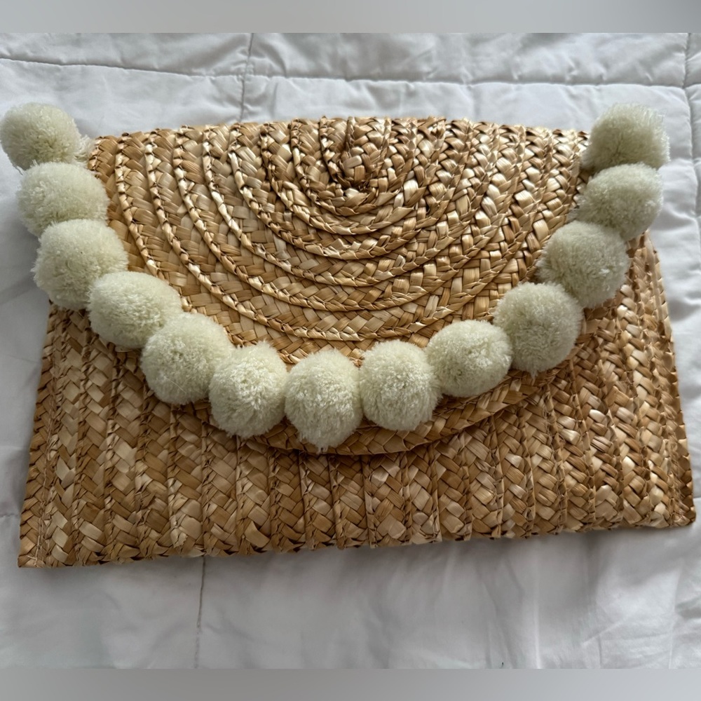 Cute clutch